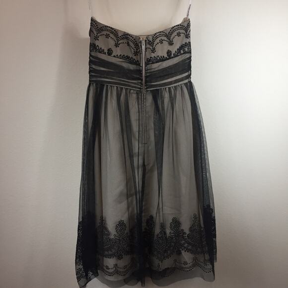 David’s Bridal | Tulle Strapless Dress - Picture 5 of 8